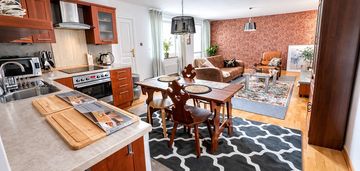 Słoneczne 2-pokojowe z balkonem berenta / kromera