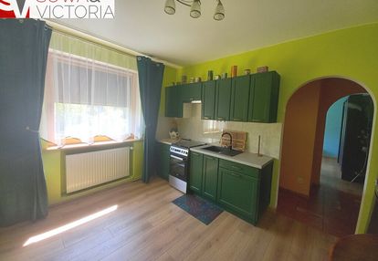Nowe miasto słoneczne mieszkanie w bocznej ulicy