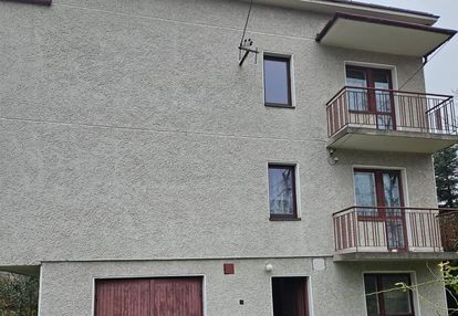 Dom do adaptacji na oddzielne mieszkania