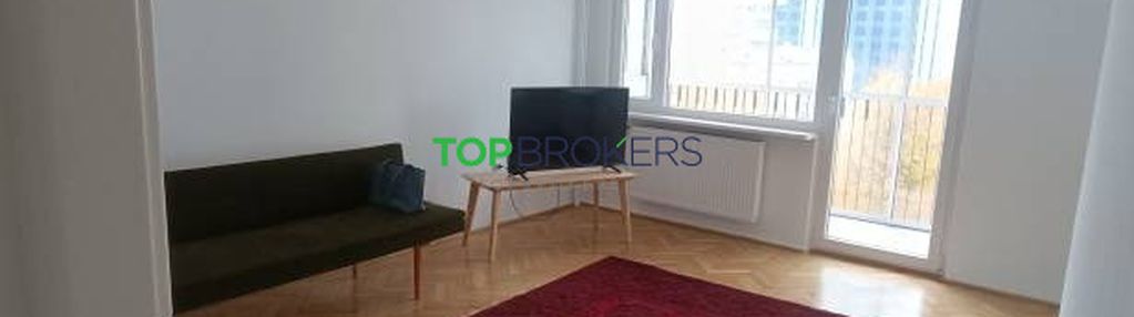 Dwa duże pokoje przy metrze politechnika