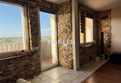 Mieszkanie 63m2,6 piętro,loggia ,kapuściska