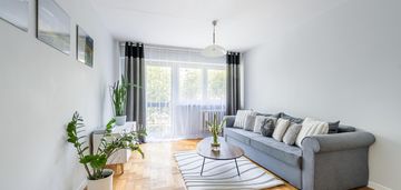 2 pokoje 42m2, odzielna kuchnia ul. broniewskiego 97