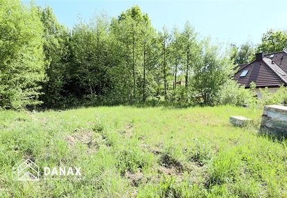 Południe - ładna działka 6 ar plus las