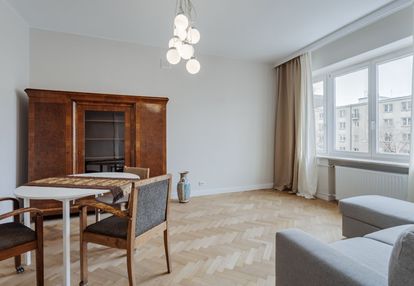 Stary mokotów | wysokie 2,9 m | kamienica | metro