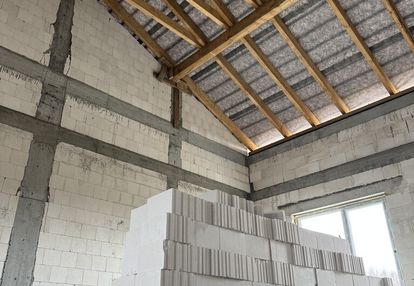 Dwupoziomowe i przestronne mieszkanie w borkowie