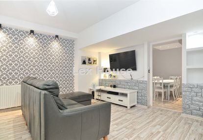 Dom wolnostojący w dąbiu