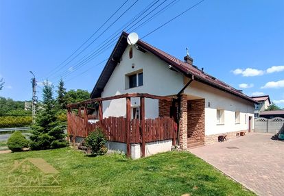 Dom pogrzebień, kornowac z dużą działką!