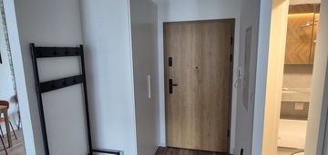 Nowe mieszkanie, przy SKM i lesie, EuroStyl Widoki