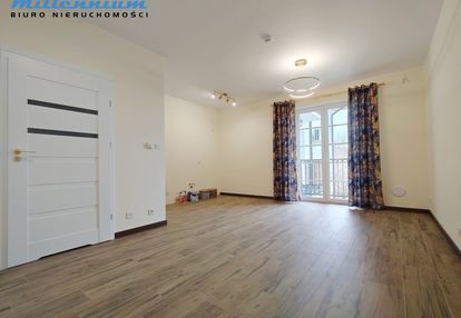Apartament nad morzem budynek z sauną i siłownią