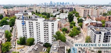 Kawalerka z loggią i aneksem sypialnym z oknem