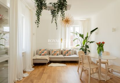 3m apartament w modernistycznej kamienicy grójecka