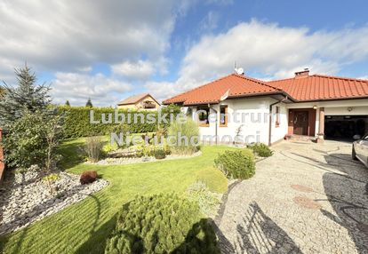 Dom parterowy w pieszkowie - okolice lubina