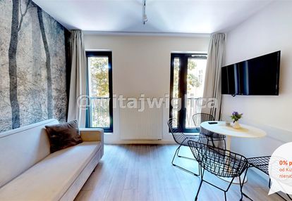 Nowoczesne studio w nowym budynku. hit