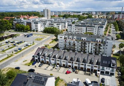 Nowoczesny dom z ogródkiem w centrum świnoujścia