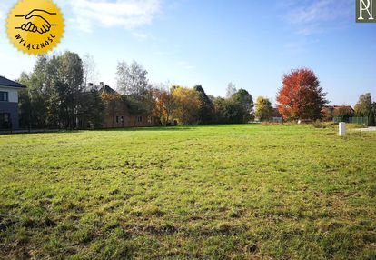 Z pozwoleniem na budowę, dostępne wszystkie media