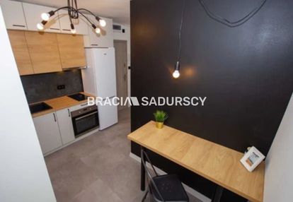 5 pokoi | 58 m² | balkon | prądnik czerwony