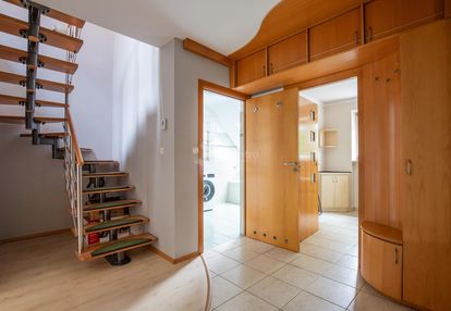Zielone zacisze, dwupoziomowy apartament, garaż