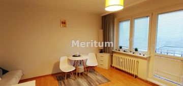 Kawalerka na bartodziejach.