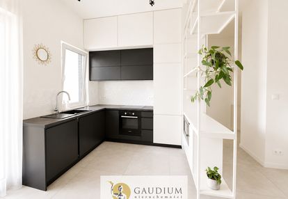 2 pokoje 45,5 m² | ogród 54 m² | garaż + komórka |