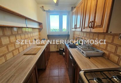 Okol. i urzędu skarbowego, c.o. miejskie, balkon