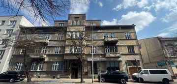 Przestronne mieszkanie w centrum zasania