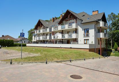 Dwupoziomowe słoneczne mieszkanie z tarasem