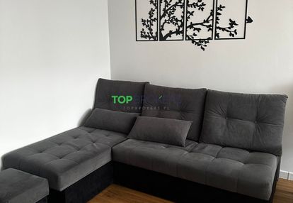 Trzy przestronne pokoje z oddzielną kuchnią