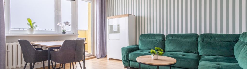 Przestronne dwupokojowe mieszkanie z balkonem