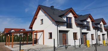 Dom 95m2 , Wiata, Klima, 3 Miejsca Parkingowe,