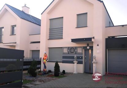 Gotowy do zamieszkania dom szeregowy 124 m²