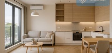 Mieszkanie jak dom: 2 poziomy + ogródek