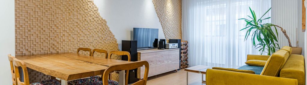3 pokoje z balkonem, piwnicą i garażem!