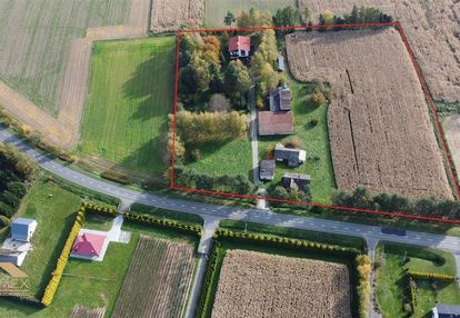 Domy i hale na działce 2,34 ha – pruchna