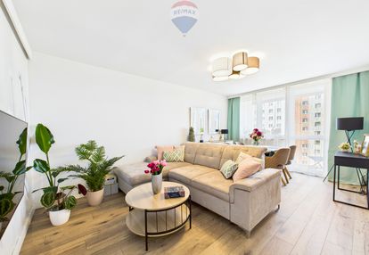 Na sprzedaż mieszkanie 2 pokoje, pow. 48,9 m²