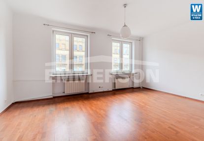 Dwupokojowe mieszkanie do sprzedania w centrum