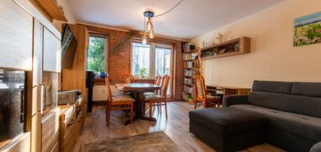 2 pok. jemioły, oddzielna kuchnia, dwustronne, las