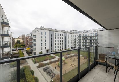 Gdańsk stare miasto 4 pokoje 2 łazineki hala garaż