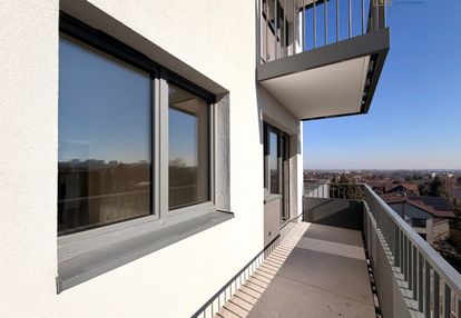 Od południa | duży balkon | obok bonarki