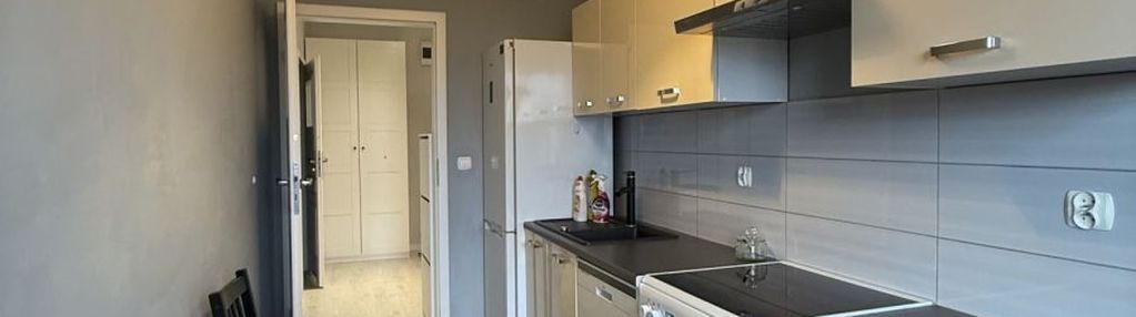 Kawalerka z balkonem i miejscem postojowym