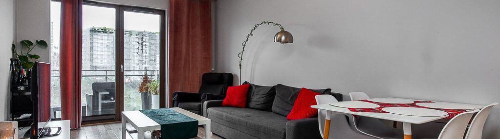 Nowoczesne dwa pokoje na morenie z balkonem