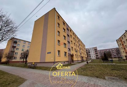 Mieszkanie na sprzedaż w staszowie ul. jana pawła ii