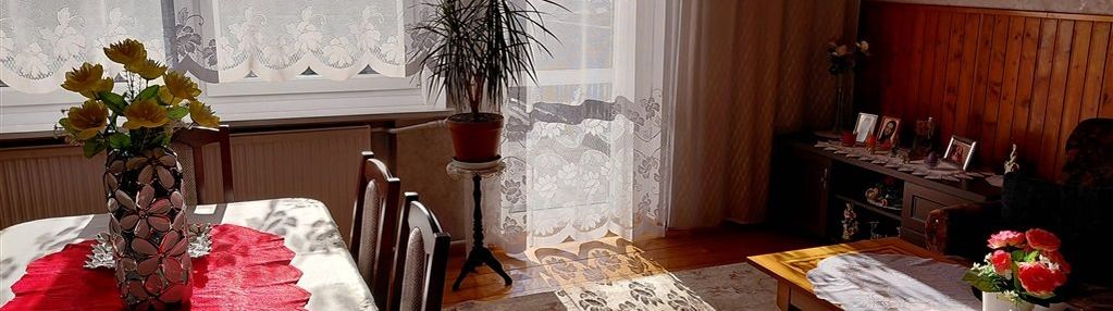 Nieruchomość  z widokiem na karkonosze.