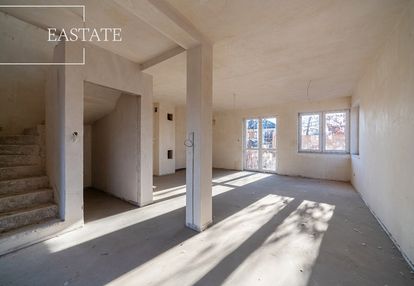 Bliźniaki w falenicy z ogródkami 120 m2