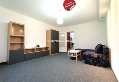 Radzikowskiego 2 pok. mieszkanie pod inwestycje