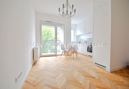 Osiedle urzecze, 2 pokoje, balkon, winda