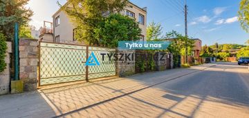 Dom z dużą działką 711m2 | gdynia mały kack