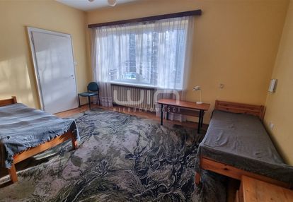 Bezczynszowe w centrum dla pracowników