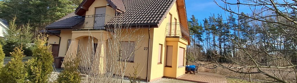 Atrakcyjny dom na przedmieściach poznania