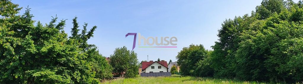 Urokliwa działka  w spokojnym miejscu 748m2