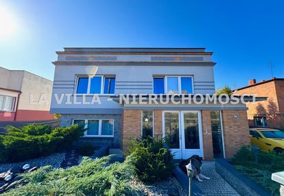 Dom z miejscem na działalność gospodarczą!